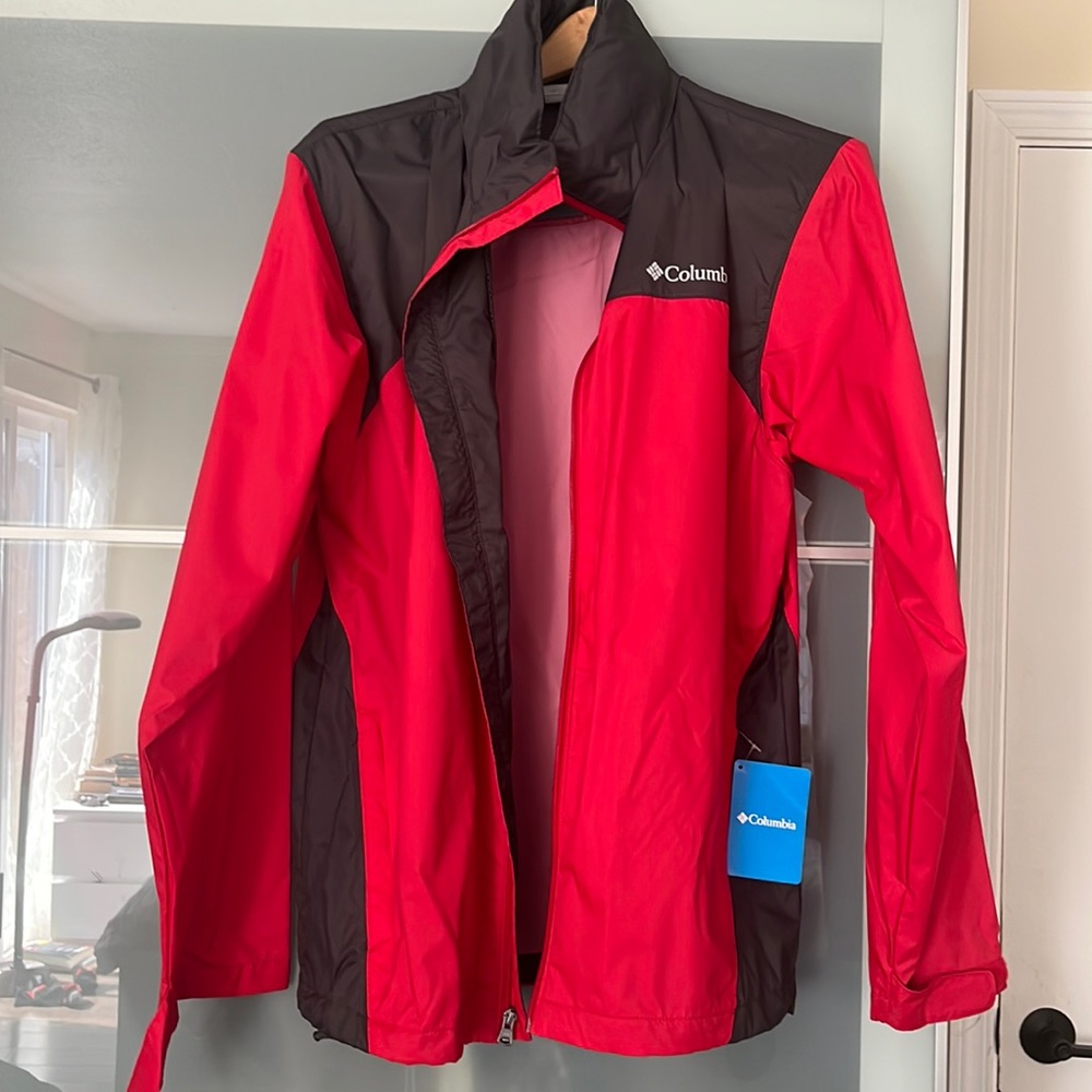 NEW Columbia rain jacket windbreaker